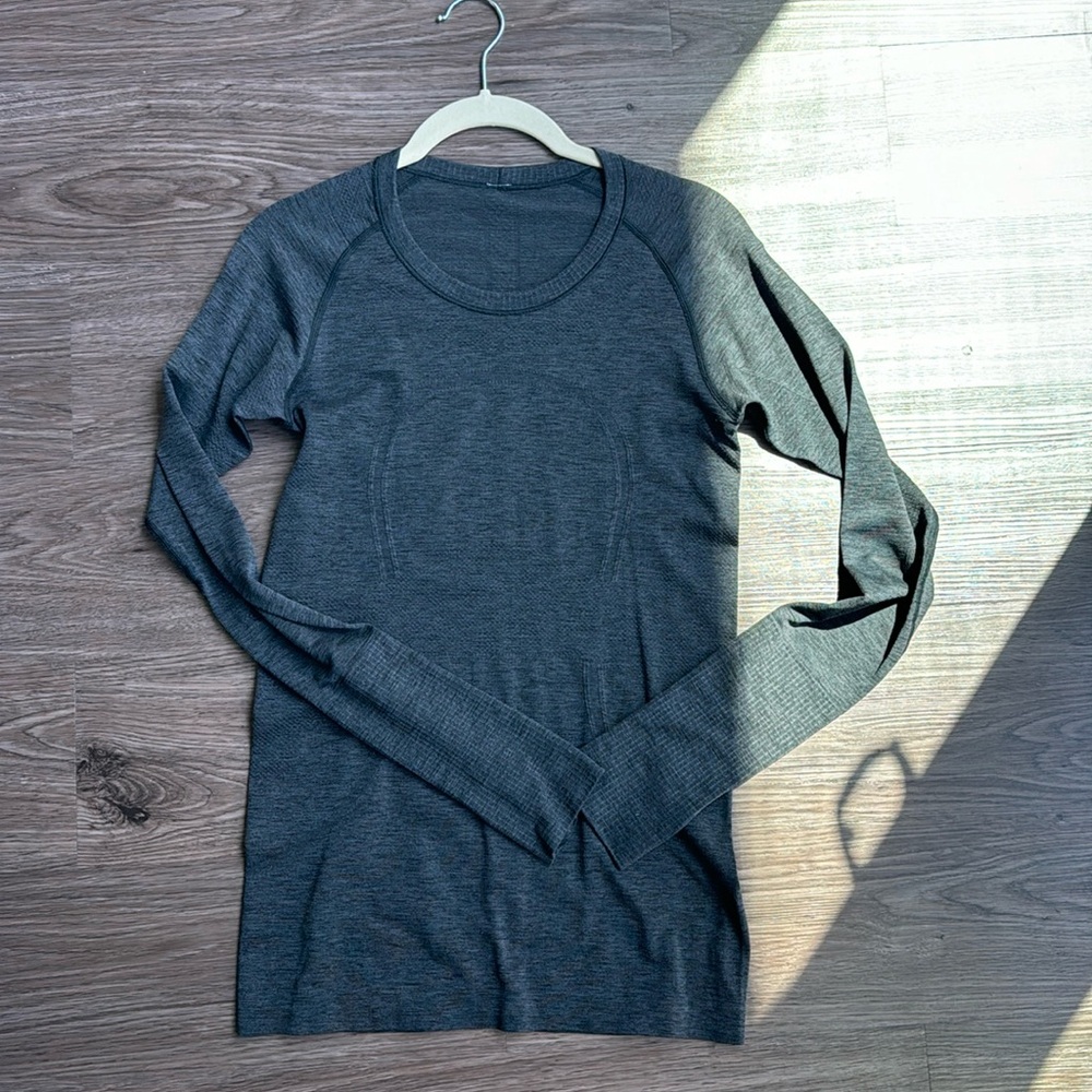 Lululemon long sleeve